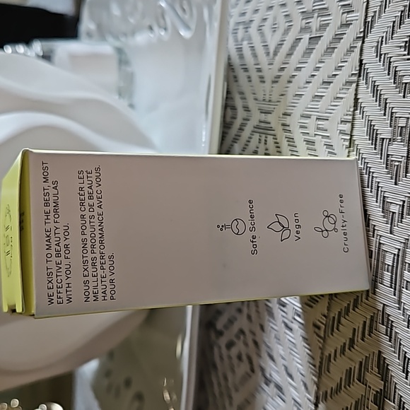 Volition Semillon Overnight Retinol  Serum NIB - Picture 5 of 5